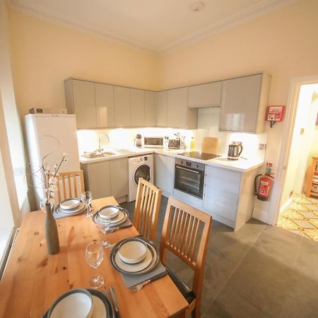 Lfracombe Holiday Apartment Close To Tunnels Beaches 伊尔弗勒科姆 外观 照片