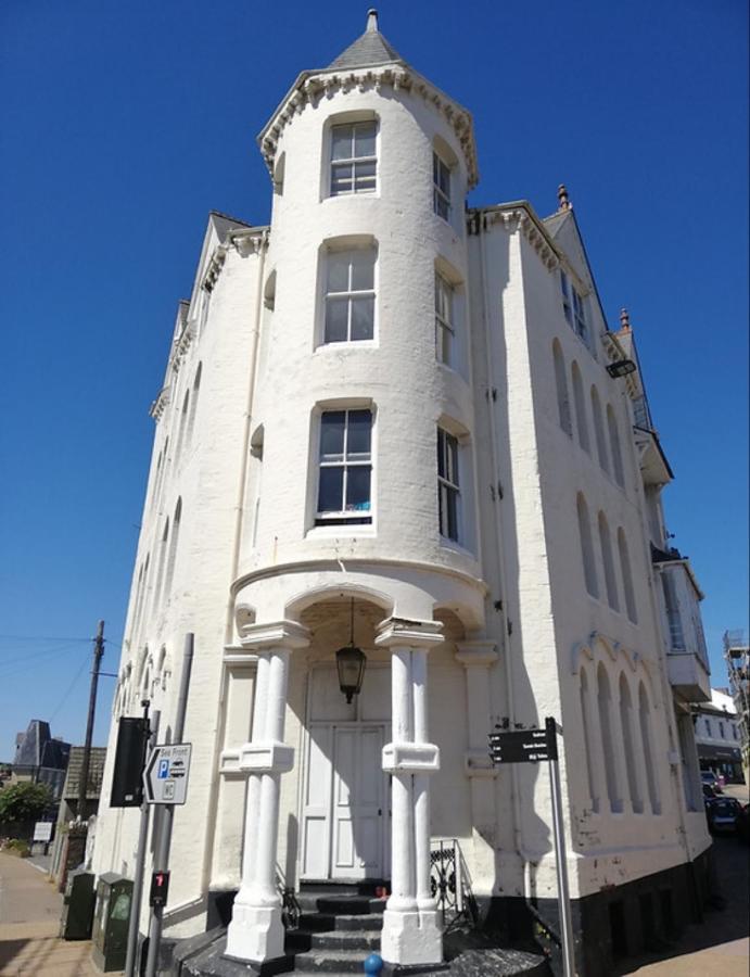 Lfracombe Holiday Apartment Close To Tunnels Beaches 伊尔弗勒科姆 外观 照片