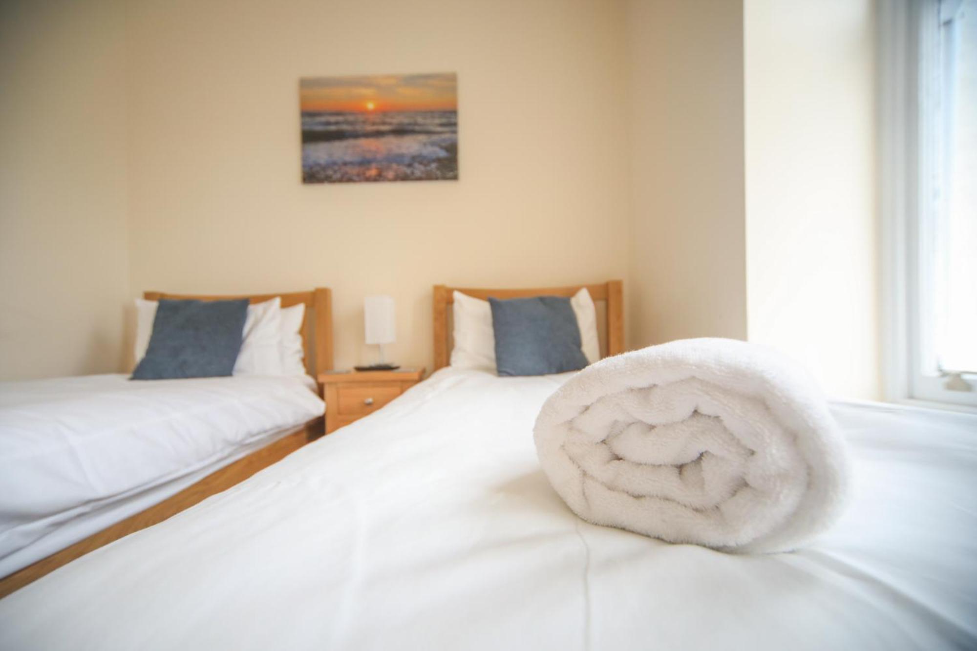 Lfracombe Holiday Apartment Close To Tunnels Beaches 伊尔弗勒科姆 外观 照片