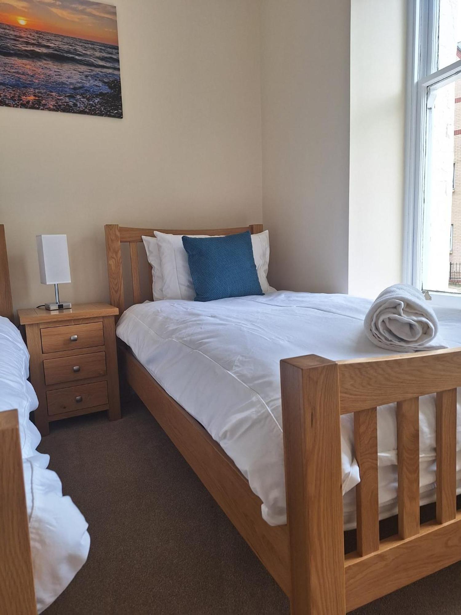 Lfracombe Holiday Apartment Close To Tunnels Beaches 伊尔弗勒科姆 外观 照片